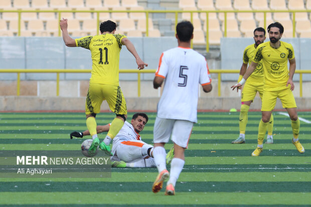 لیگ فوتبال آزادگان - نود ارومیه و مس کرمان