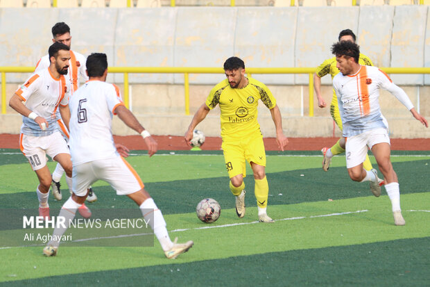 لیگ فوتبال آزادگان - نود ارومیه و مس کرمان