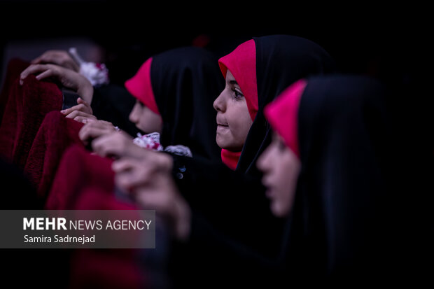 مراسم اختتامیه سومین جشنواره سرود فجر بسیج تهران بزرگ