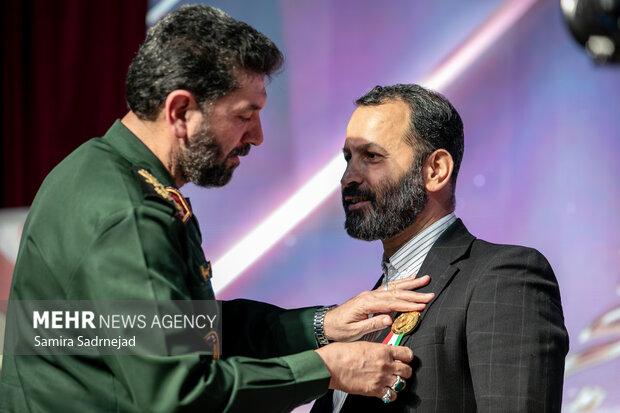 مراسم اختتامیه سومین جشنواره سرود فجر بسیج تهران بزرگ