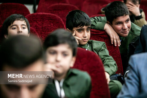 مراسم اختتامیه سومین جشنواره سرود فجر بسیج تهران بزرگ