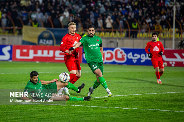 لیگ برتر فوتبال - شمس‌آذر و تراکتور