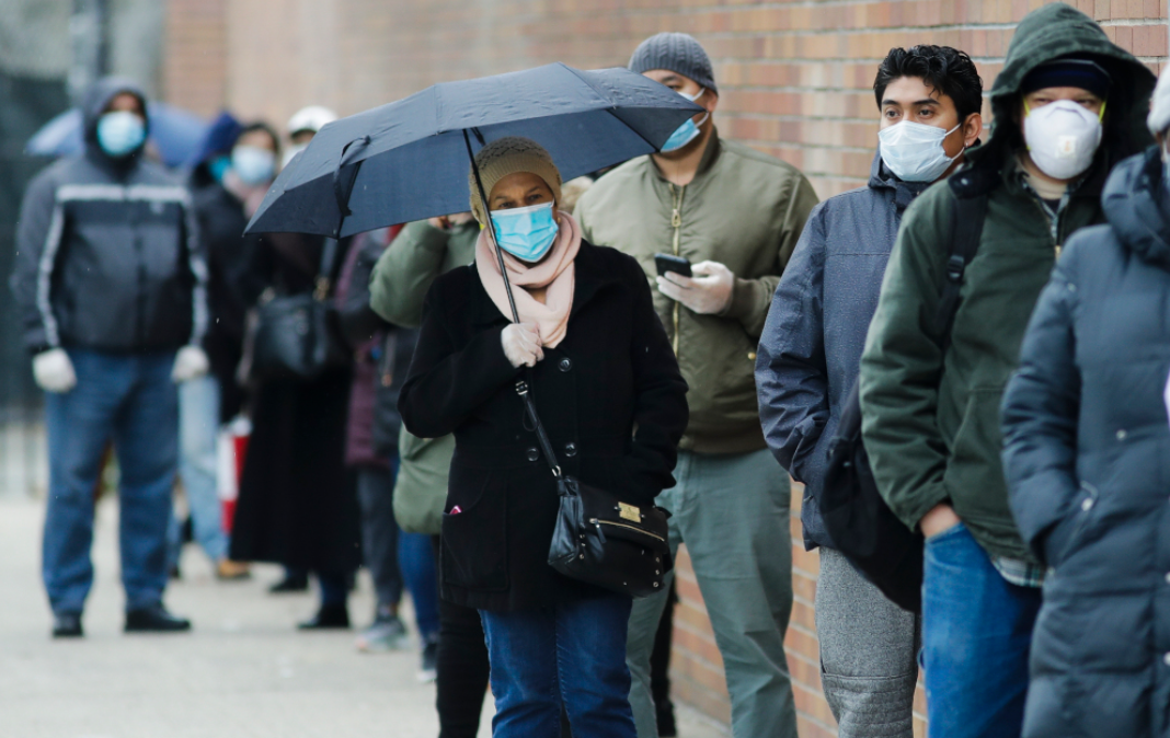 کریسمس سرد غرب؛ فقر، بیکاری و بحران اقتصادی در آستانه سال نو میلادی