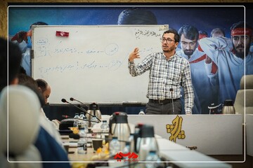 بیست و دومین جلسه عصرانه مسیر با موضوع دستکاری افکارعمومی برگزار شد