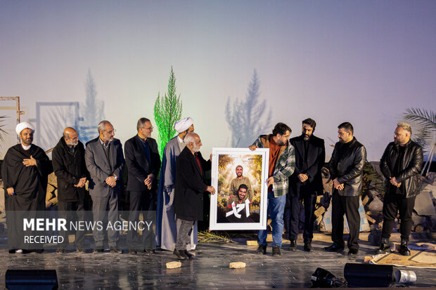 اکران فیلم سینمایی «احمد»