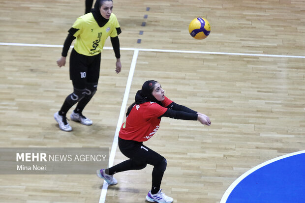 هفته پنجم لیگ برتر والیبال بانوان در تبریز