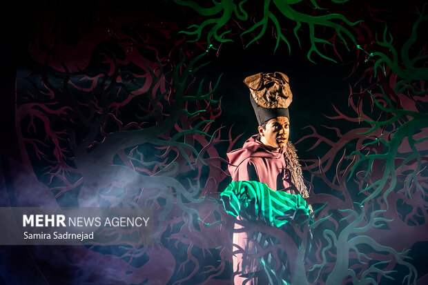 نمایش موزیکال رابین هود