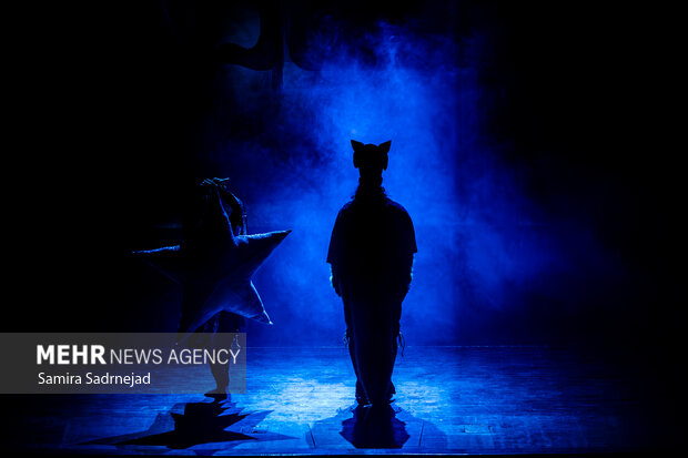 نمایش موزیکال رابین هود