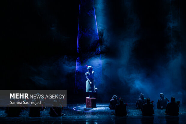 نمایش موزیکال رابین هود