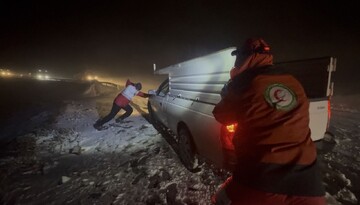 محبوبی: ۱۴۷ مسافر گرفتار در برف در آذربایجان غربی امدادرسانی شدند