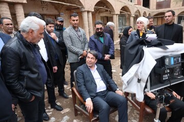 استاندار کرمان از محل فیلم‌ برداری «پسرک پشم‌ فروش» بازدید کرد
