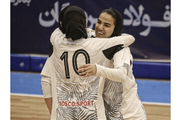 پیروزی فولاد هرمزگان مقابل خراسان رضوی در لیگ فوتسال بانوان