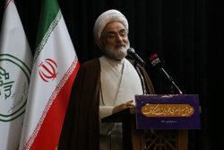 آیت‌الله فلاحتی: اعتکاف سد مستحکم در برابر تهاجم دشمن به نسل جدید است