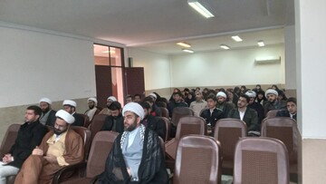 آموزش سفیران «زندگی با آیه‌ها» در کرمانشاه آغاز شد