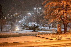 بارش برف و کولاک شدید در زنجان
