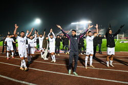 لیگ برتر فوتبال - استقلال  و گل گهر