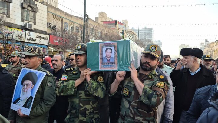 پیکر مطهر جانباز شهید «علی اصغر آدینه» در مشهد تشییع شد