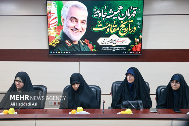 رونمایی از دست خط منتشر نشده سردار سپهبد شهید حاج قاسم سلیمانی