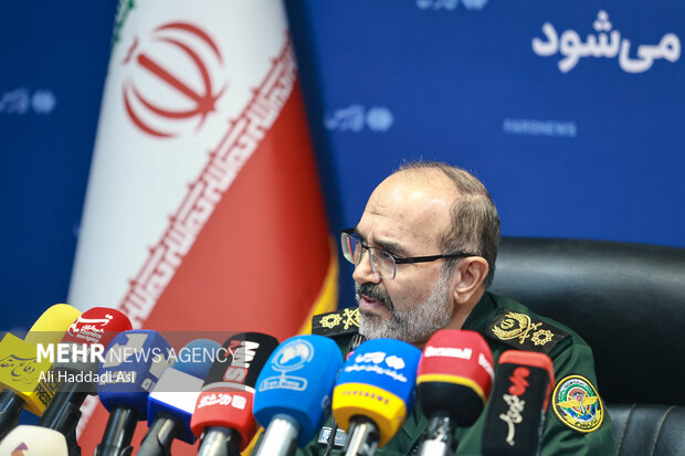 رونمایی از دست خط منتشر نشده سردار سپهبد شهید حاج قاسم سلیمانی