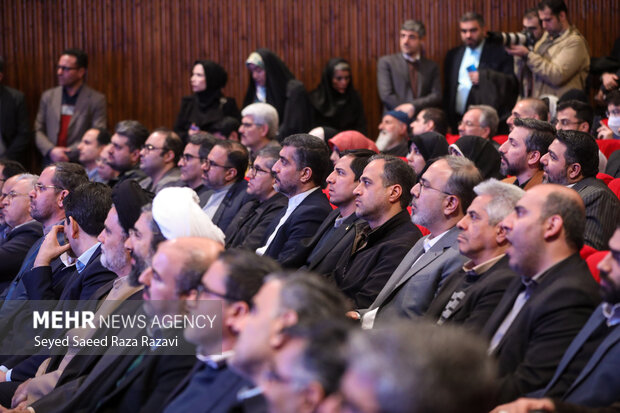 مراسم پرتاب هم‌زمان ٣ ماهواره ایرانی به فضا