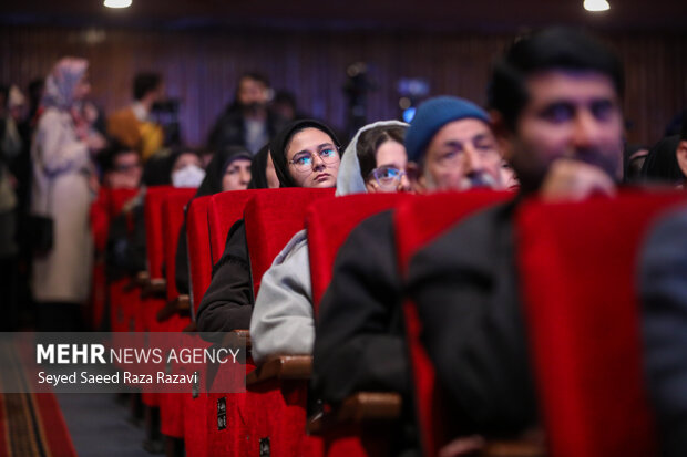 مراسم پرتاب هم‌زمان ٣ ماهواره ایرانی به فضا