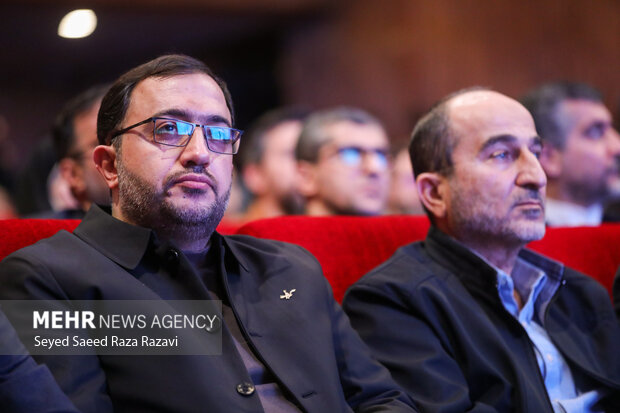 مراسم پرتاب هم‌زمان ٣ ماهواره ایرانی به فضا