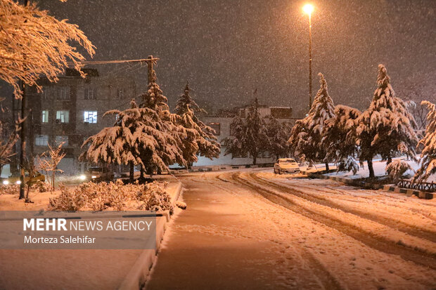 بارش برف در شهرکرد