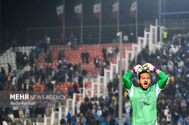 لیگ برتر فوتبال - استقلال  و گل گهر