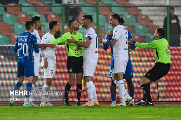 لیگ برتر فوتبال - استقلال  و گل گهر