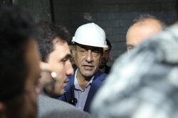 بازدید معاون اجرایی رئیس جمهور از شرکت داروسازی و بیمارستان شهریار