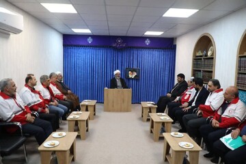 نماینده ولی فقیه در سمنان:«هلال‌احمر» نماد آرامش در طوفان بحران‌ها است