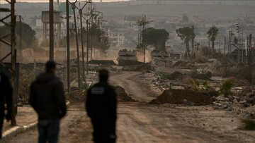 Israel arrests 6 Syrians in southern Quneitra