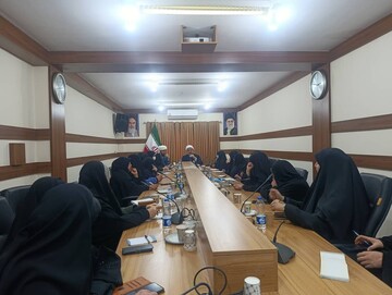 حجت‌الاسلام شریف تبار: بانوان محور تحقق اهداف فرهنگی و اجتماعی هستند