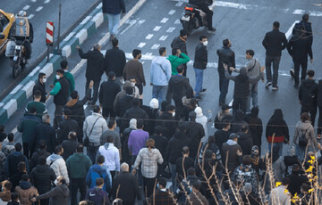 Tahran'da pazar esnafından protesto