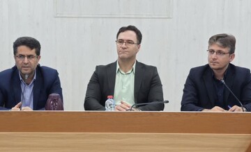 فرماندار تنگستان: برنامه‌های اشتغال‌زایی در شهرستان جدی‌تر دنبال شود