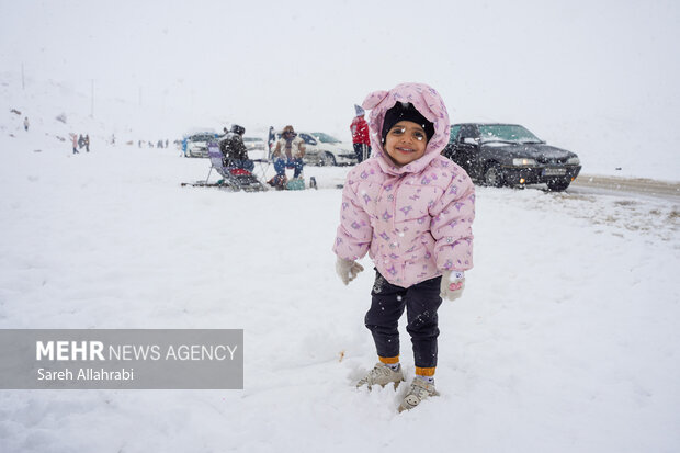 برف بازی در کولاک سپیدان
