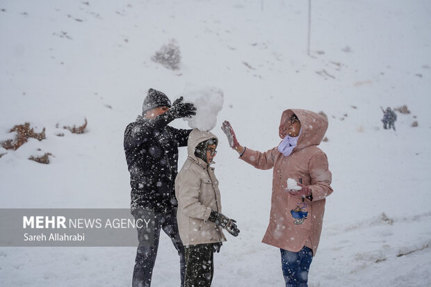 برف بازی در کولاک سپیدان