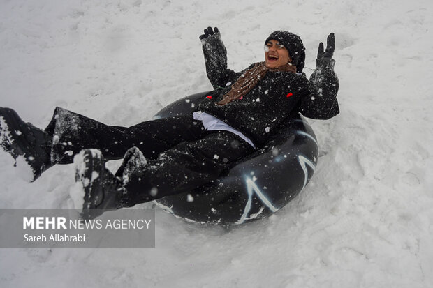 برف بازی در کولاک سپیدان