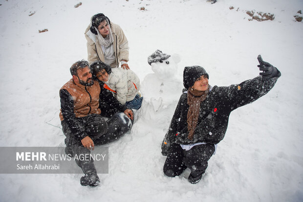 برف بازی در کولاک سپیدان