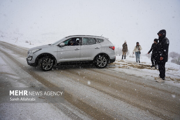 برف بازی در کولاک سپیدان