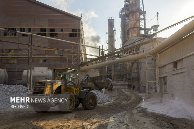 خوداتکایی در تولید شکر