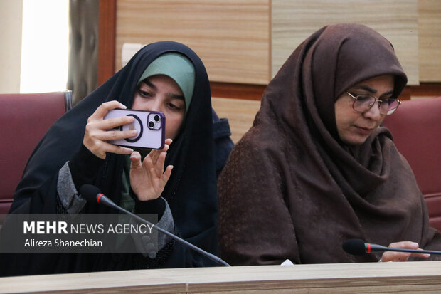 نشست خبری رئیس ستاد مرکزی بزرگداشت یوم‌الله ۹ دی در رشت