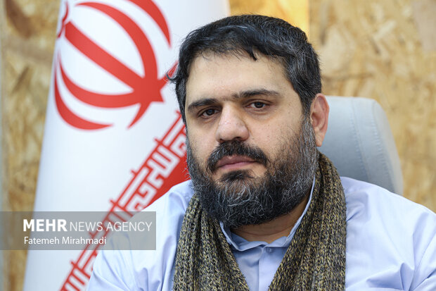 نشست هم آفرینی و فرهیختگان چهارمین دوره مهرواره هوای نو