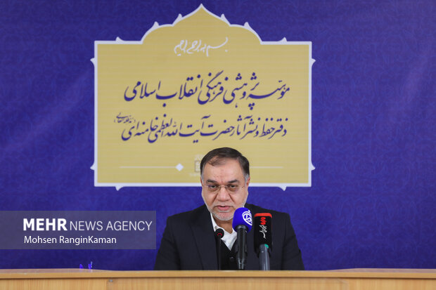 نشست تخصصی «بررسی مؤلفه‌­های اتحاد و همبستگی ایرانیان در گذار از جنگ‌ها و فتنه‌ها»