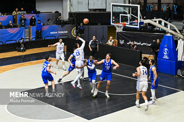 لیگ برتر بسکتبال - استقلال و پالایش نفت
