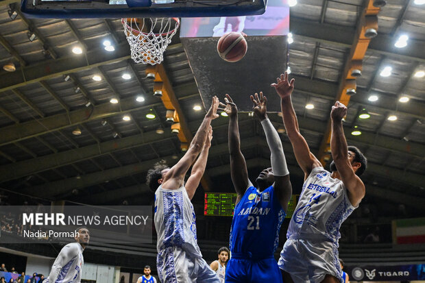 لیگ برتر بسکتبال - استقلال و پالایش نفت