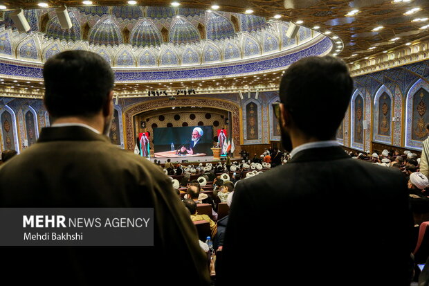 اختتامیه جشنواره هنر آسمانی در قم