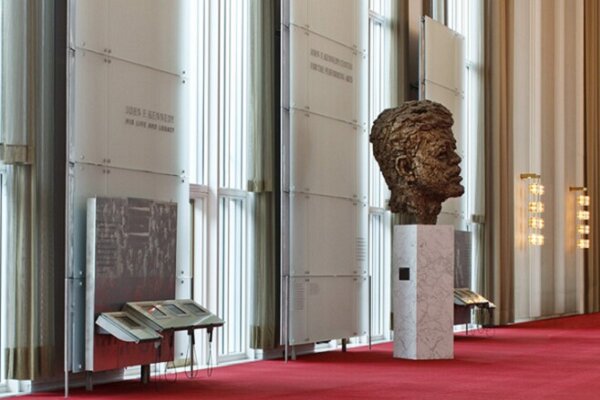 مركز،كندي،هيئت،رد،گرنل،كريسمس،كنسرت،بابت،لغو،هنر،شب،رئيس،اسم ...