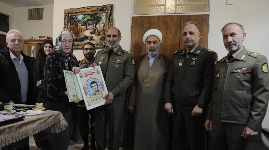 شهيد،دفاع،زميني،مقدس،ارتش،نيروي،ديدار،زوريك