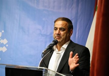 زندگی حاج قاسم را با مشاهده مستقیم روایت کردم، نه با کلیشه‌ها